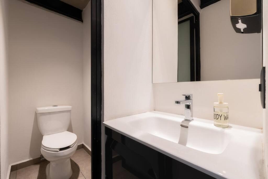 Apartment P601 Amazing Rooftop 2bdrm 2bath Ac *