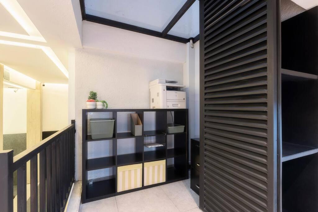 P601 Amazing Rooftop 2bdrm 2bath Ac