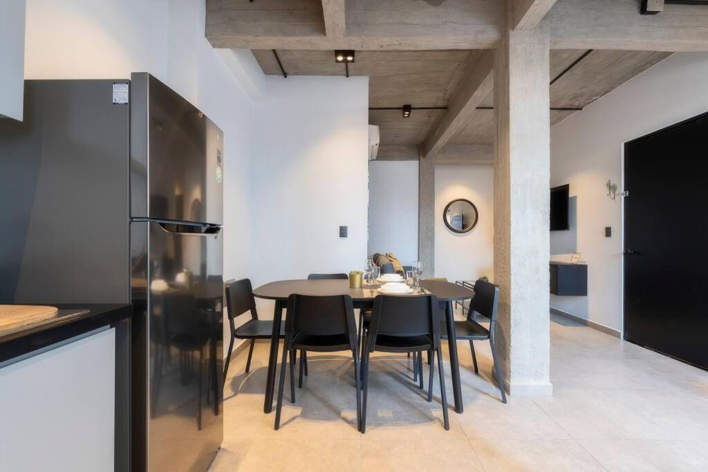 P601 Amazing Rooftop 2bdrm 2bath Ac Apartment